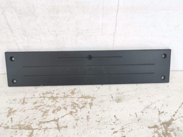 bontott LAND ROVER RANGE ROVER Rendszámtábla Tartó