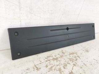 bontott LAND ROVER RANGE ROVER Rendszámtábla Tartó