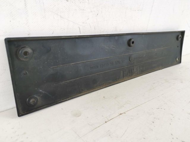 bontott LAND ROVER RANGE ROVER Rendszámtábla Tartó