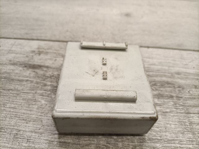 bontott LAND ROVER RANGE ROVER Riasztó Központ