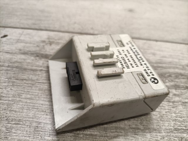 bontott LAND ROVER RANGE ROVER Riasztó Központ