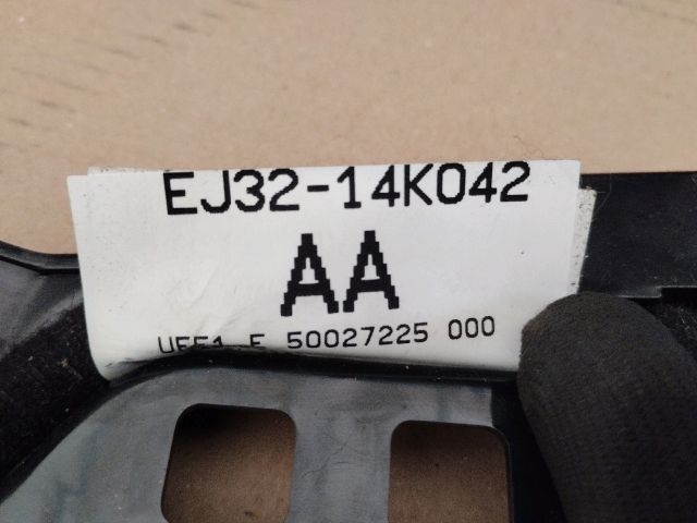 bontott LAND ROVER RANGE ROVER Váltóbowden Ház