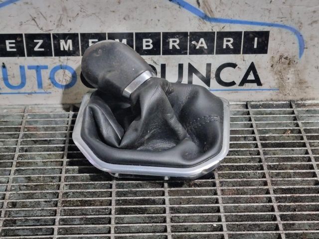 bontott LAND ROVER RANGE ROVER Váltószoknya