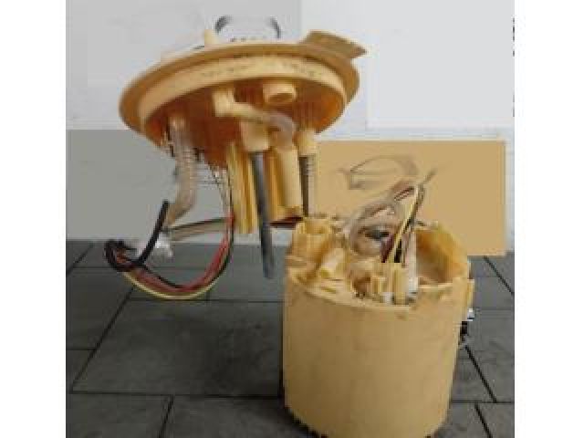 bontott LAND ROVER RANGE ROVER VELAR Üzemanyag Szivattyú