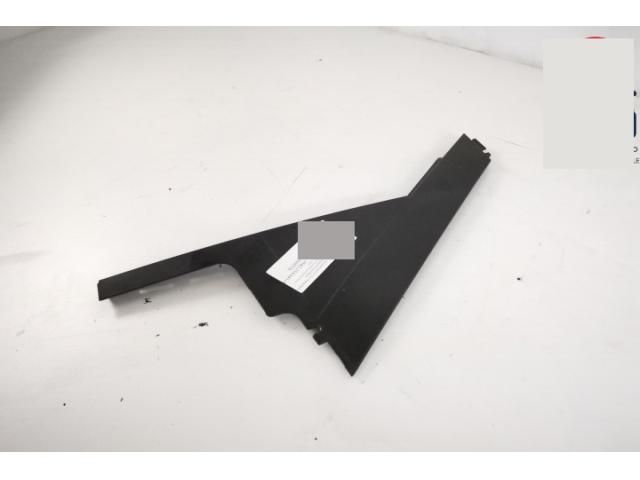 bontott LAND ROVER RANGE ROVER VELAR Bal C Oszlop Burkolat