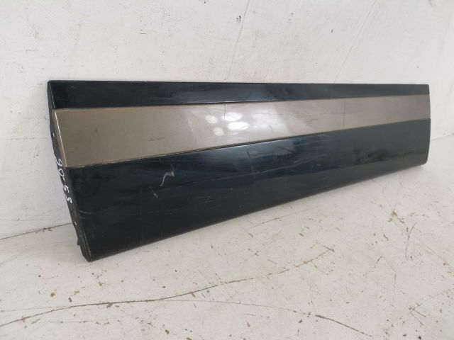 bontott LAND ROVER RANGE ROVER VELAR Bal első Ajtó Díszléc