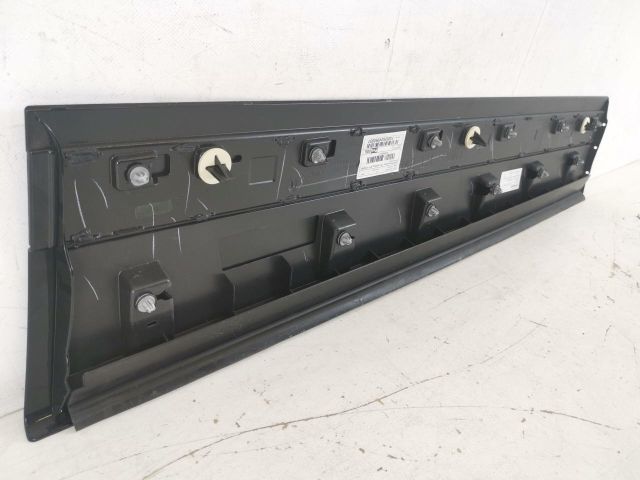 bontott LAND ROVER RANGE ROVER VELAR Bal első Ajtó Díszléc