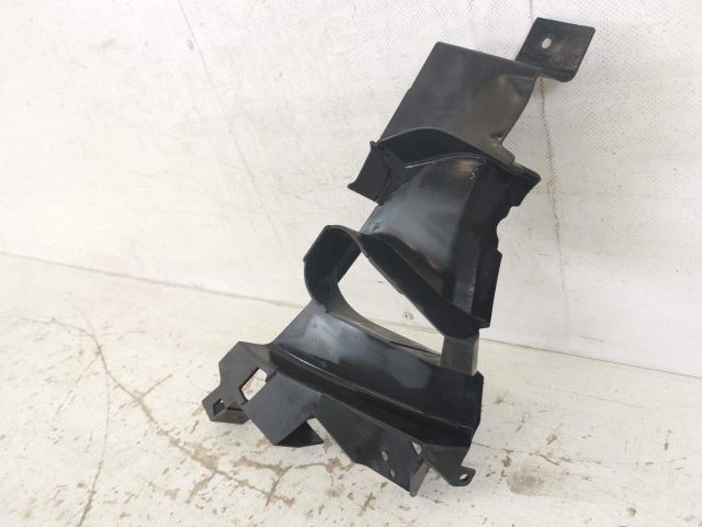 bontott LAND ROVER RANGE ROVER VELAR Bal első Lökhárító Tartó (Műanyag)