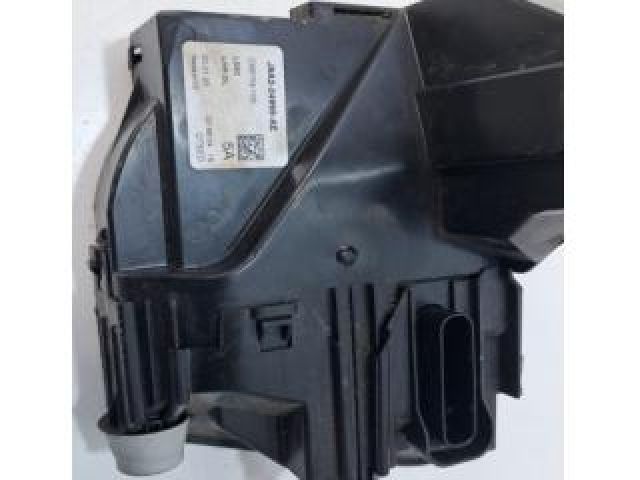 bontott LAND ROVER RANGE ROVER VELAR Bal hátsó Ajtózár