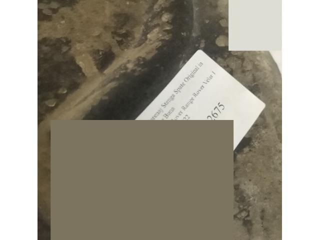 bontott LAND ROVER RANGE ROVER VELAR Bal hátsó Dobbetét (Kerékjárati, Műanyag)