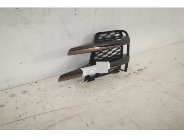 bontott LAND ROVER RANGE ROVER VELAR Bal Ködlámpa Rács