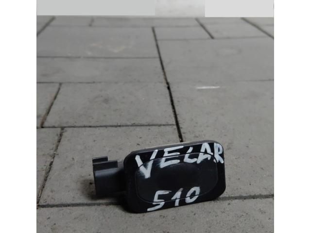 bontott LAND ROVER RANGE ROVER VELAR Csomagtér Nyitó Kar / Gomb