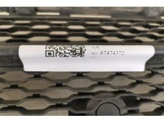 bontott LAND ROVER RANGE ROVER VELAR Első Lökhárító Alsó Középső Díszrács