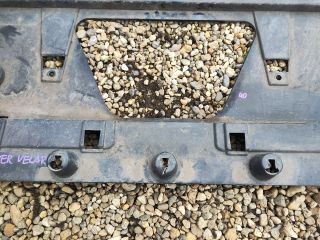 bontott LAND ROVER RANGE ROVER VELAR Első Lökhárító Alsó (Műanyag)