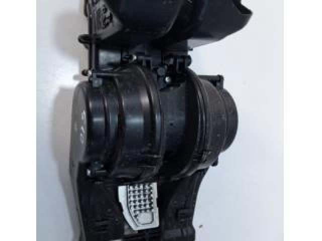 bontott LAND ROVER RANGE ROVER VELAR Fűtőmotor (Klímás)