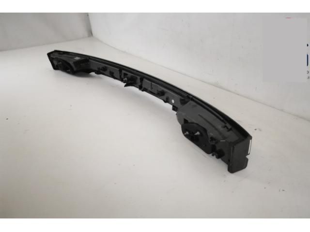 bontott LAND ROVER RANGE ROVER VELAR Hátsó Lámpa Középső