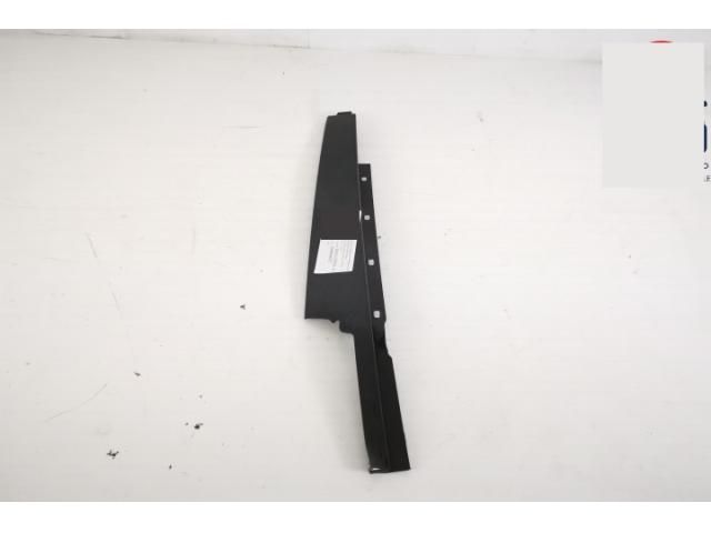 bontott LAND ROVER RANGE ROVER VELAR Jobb B Oszlop Burkolat