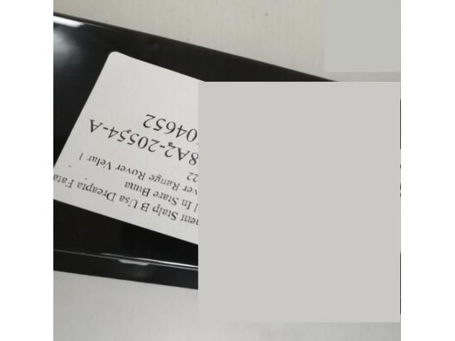 bontott LAND ROVER RANGE ROVER VELAR Jobb B Oszlop Burkolat