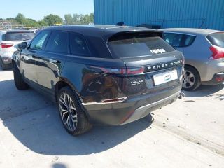 bontott LAND ROVER RANGE ROVER VELAR Jobb C Oszlop Burkolat