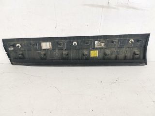 bontott LAND ROVER RANGE ROVER VELAR Jobb első Ajtó Díszléc