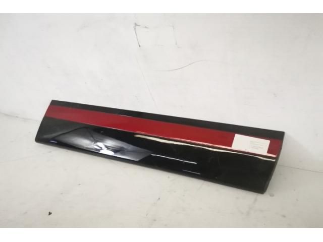 bontott LAND ROVER RANGE ROVER VELAR Jobb első Ajtó Díszléc