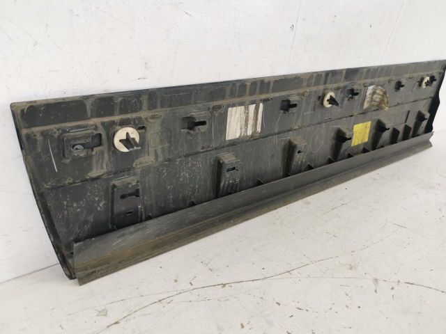 bontott LAND ROVER RANGE ROVER VELAR Jobb első Ajtó Díszléc