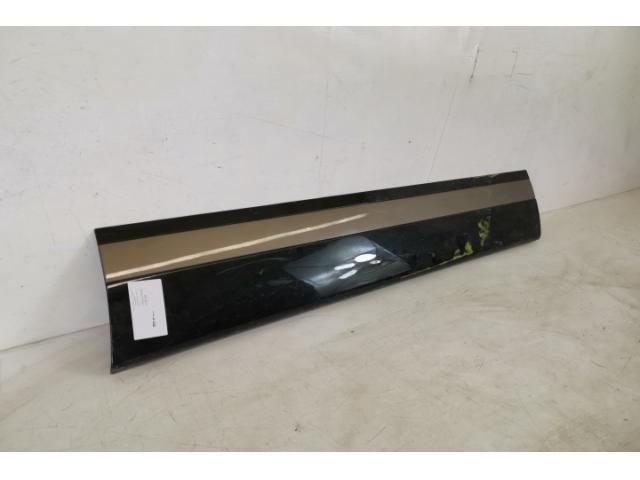 bontott LAND ROVER RANGE ROVER VELAR Jobb első Ajtó Díszléc