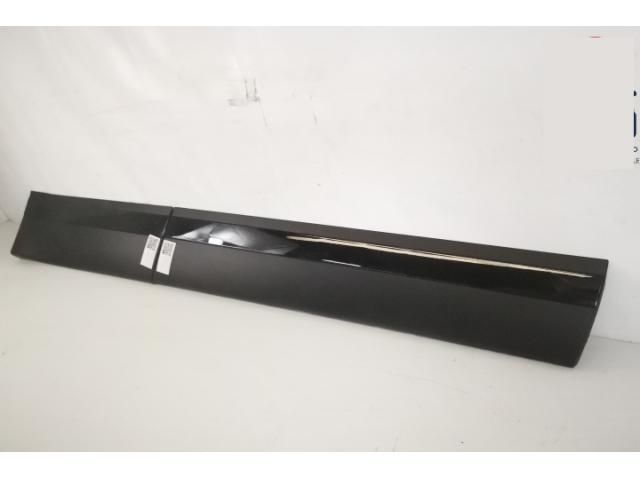 bontott LAND ROVER RANGE ROVER VELAR Jobb első Ajtó Díszléc