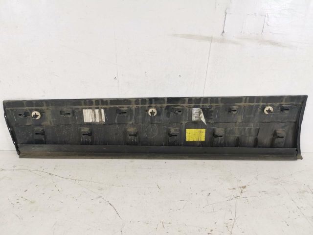 bontott LAND ROVER RANGE ROVER VELAR Jobb első Ajtó Díszléc