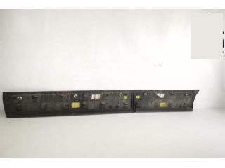 bontott LAND ROVER RANGE ROVER VELAR Jobb első Ajtó Díszléc