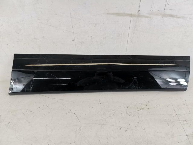 bontott LAND ROVER RANGE ROVER VELAR Jobb első Ajtó Díszléc