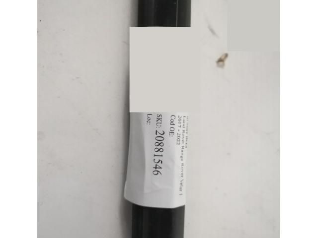 bontott LAND ROVER RANGE ROVER VELAR Jobb első Vízlehúzó Gumicsík