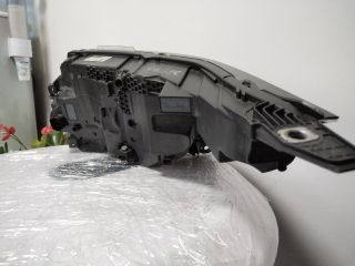 bontott LAND ROVER RANGE ROVER VELAR Jobb Fényszóró