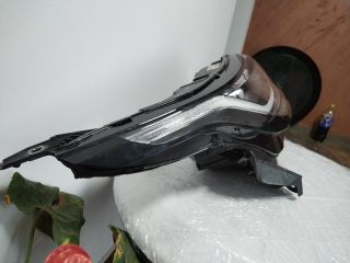 bontott LAND ROVER RANGE ROVER VELAR Jobb Fényszóró