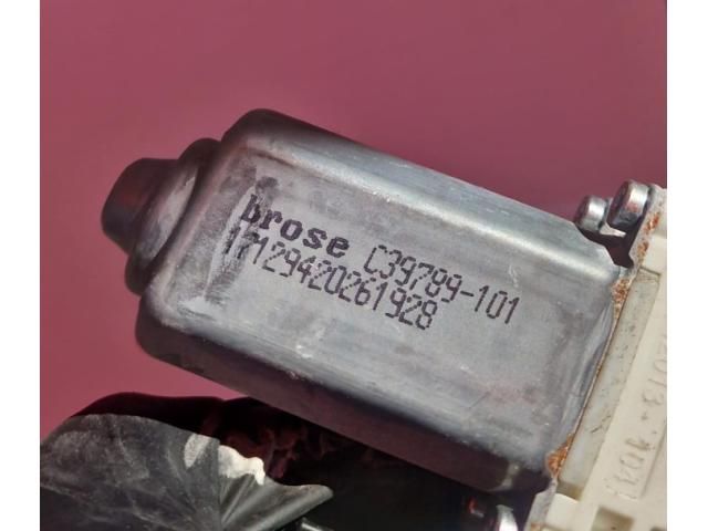 bontott LAND ROVER RANGE ROVER VELAR Jobb hátsó Ablakemelő Szerkezet (Elektromos)