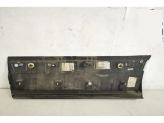 bontott LAND ROVER RANGE ROVER VELAR Jobb hátsó Ajtó Díszléc