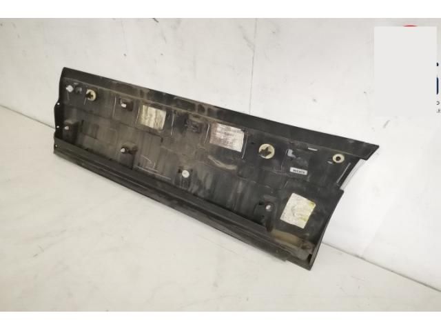 bontott LAND ROVER RANGE ROVER VELAR Jobb hátsó Ajtó Díszléc