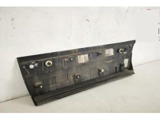 bontott LAND ROVER RANGE ROVER VELAR Jobb hátsó Ajtó Díszléc