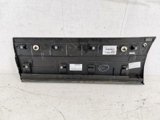 bontott LAND ROVER RANGE ROVER VELAR Jobb hátsó Ajtó Díszléc