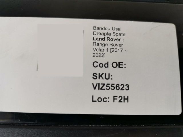bontott LAND ROVER RANGE ROVER VELAR Jobb hátsó Ajtó Díszléc