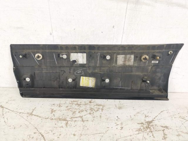 bontott LAND ROVER RANGE ROVER VELAR Jobb hátsó Ajtó Díszléc