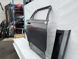 bontott LAND ROVER RANGE ROVER VELAR Jobb hátsó Ajtó (Üres lemez)