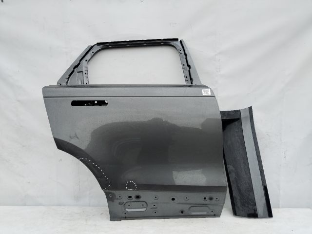 bontott LAND ROVER RANGE ROVER VELAR Jobb hátsó Ajtó (Üres lemez)