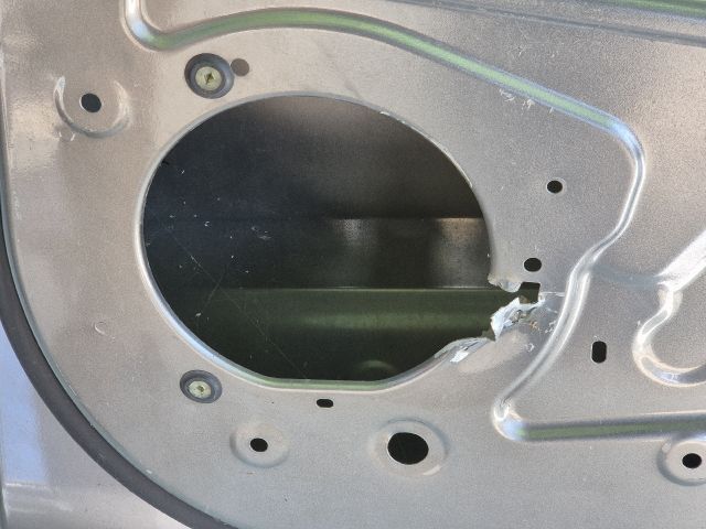 bontott LAND ROVER RANGE ROVER VELAR Jobb hátsó Ajtó (Üres lemez)