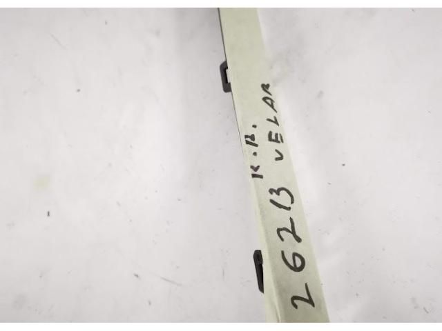 bontott LAND ROVER RANGE ROVER VELAR Jobb hátsó Lökhárító Díszléc