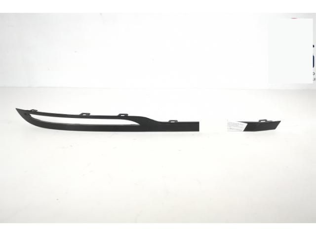 bontott LAND ROVER RANGE ROVER VELAR Jobb hátsó Lökhárító Díszléc