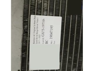 bontott LAND ROVER RANGE ROVER VELAR Klímahűtő Radiátor