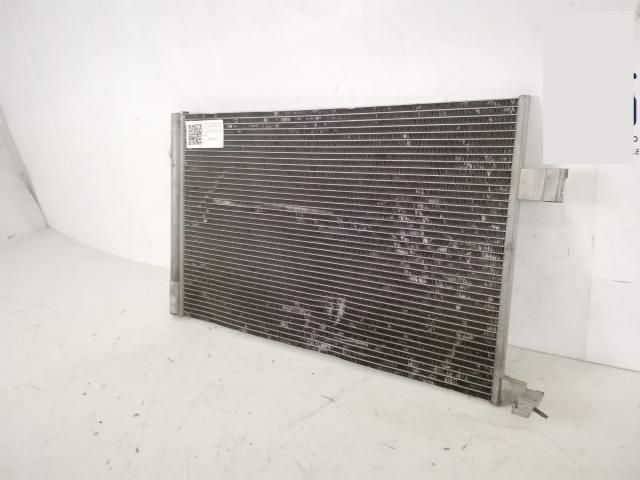 bontott LAND ROVER RANGE ROVER VELAR Klímahűtő Radiátor