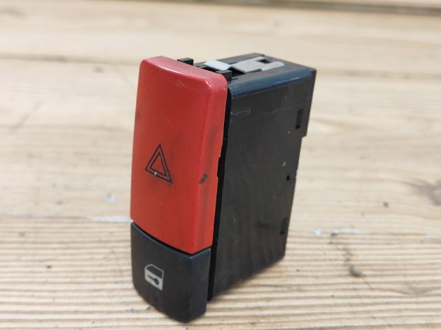 bontott LAND ROVER RANGE ROVER Vészvillogó Kapcsoló