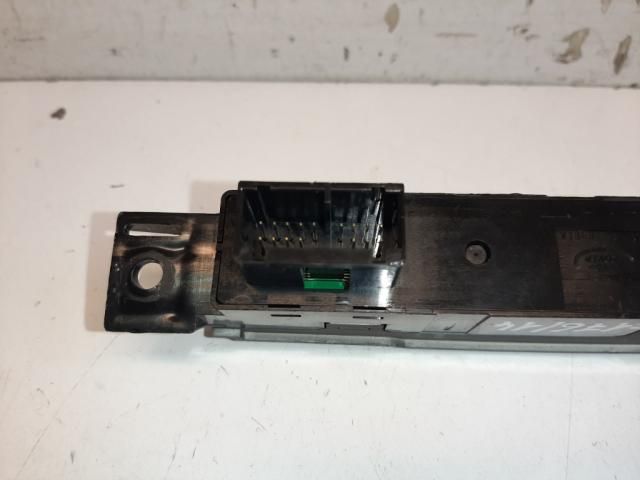 bontott LAND ROVER RANGE ROVER Vészvillogó Kapcsoló